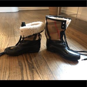 Burberry Snow Boots - Size 38